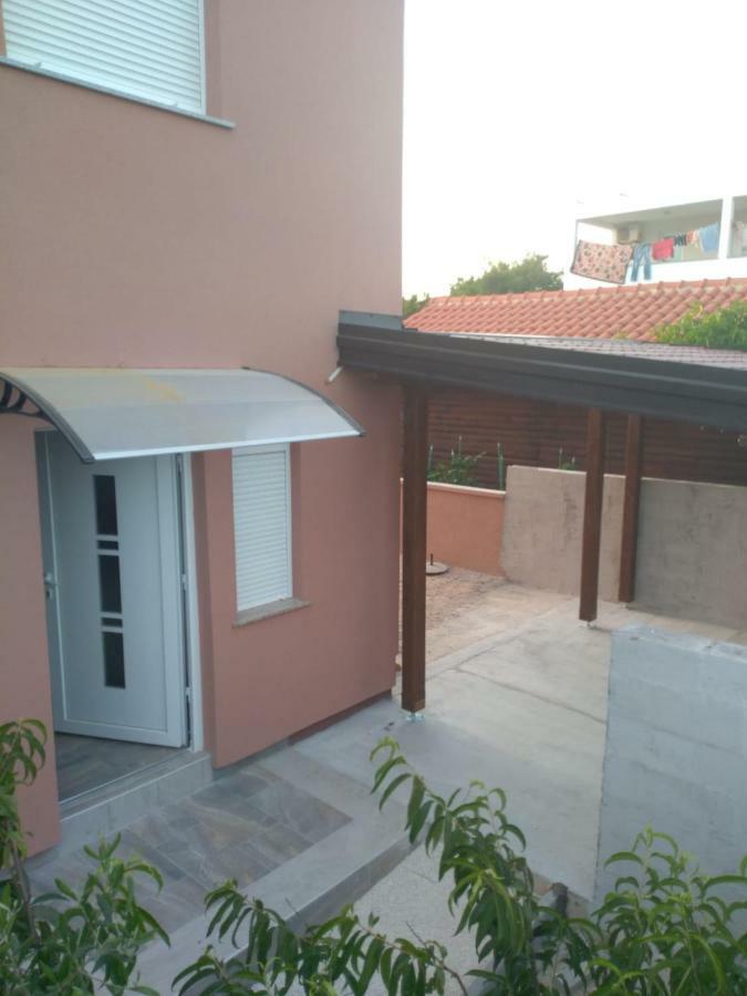 Tomek Apartment *